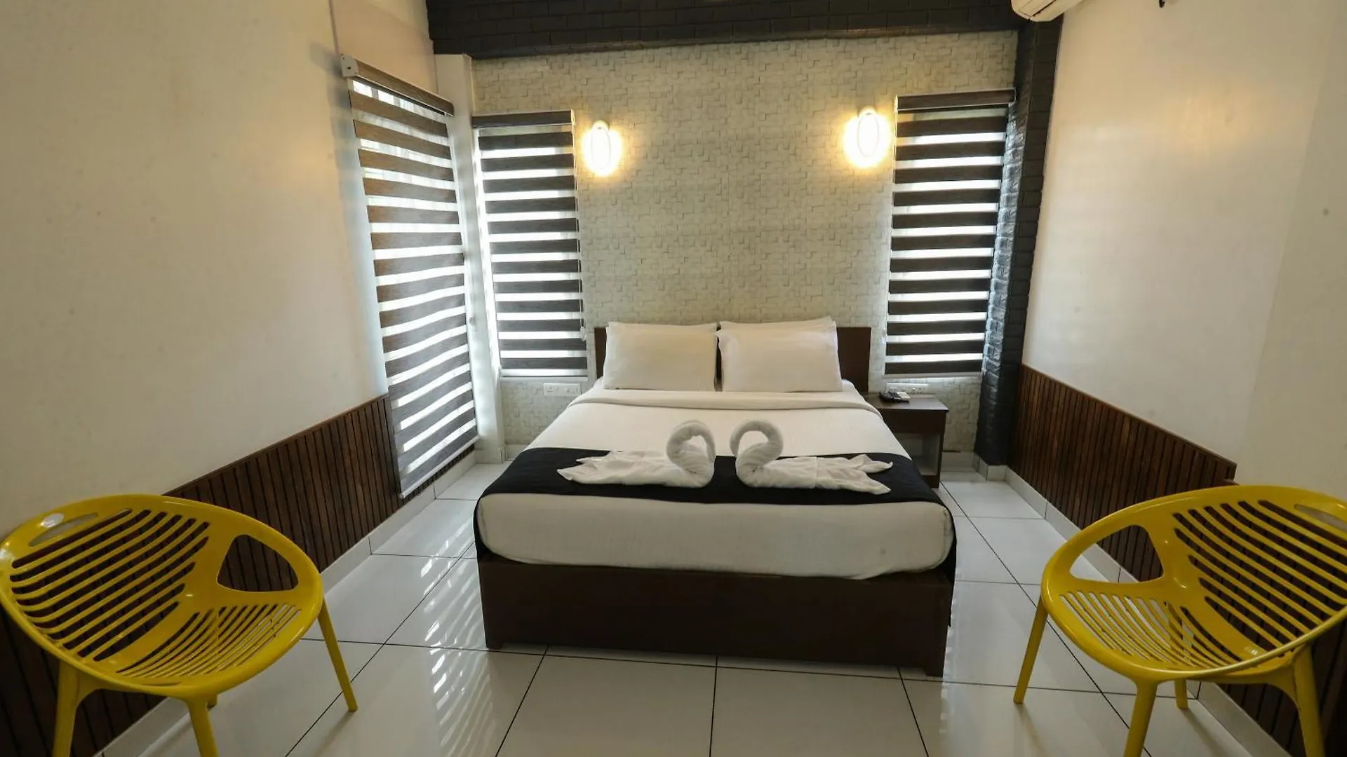 D-Green Hotels Kochi India