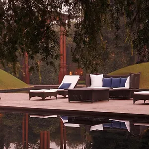 https://the-roseate.hotelsdelhi.org