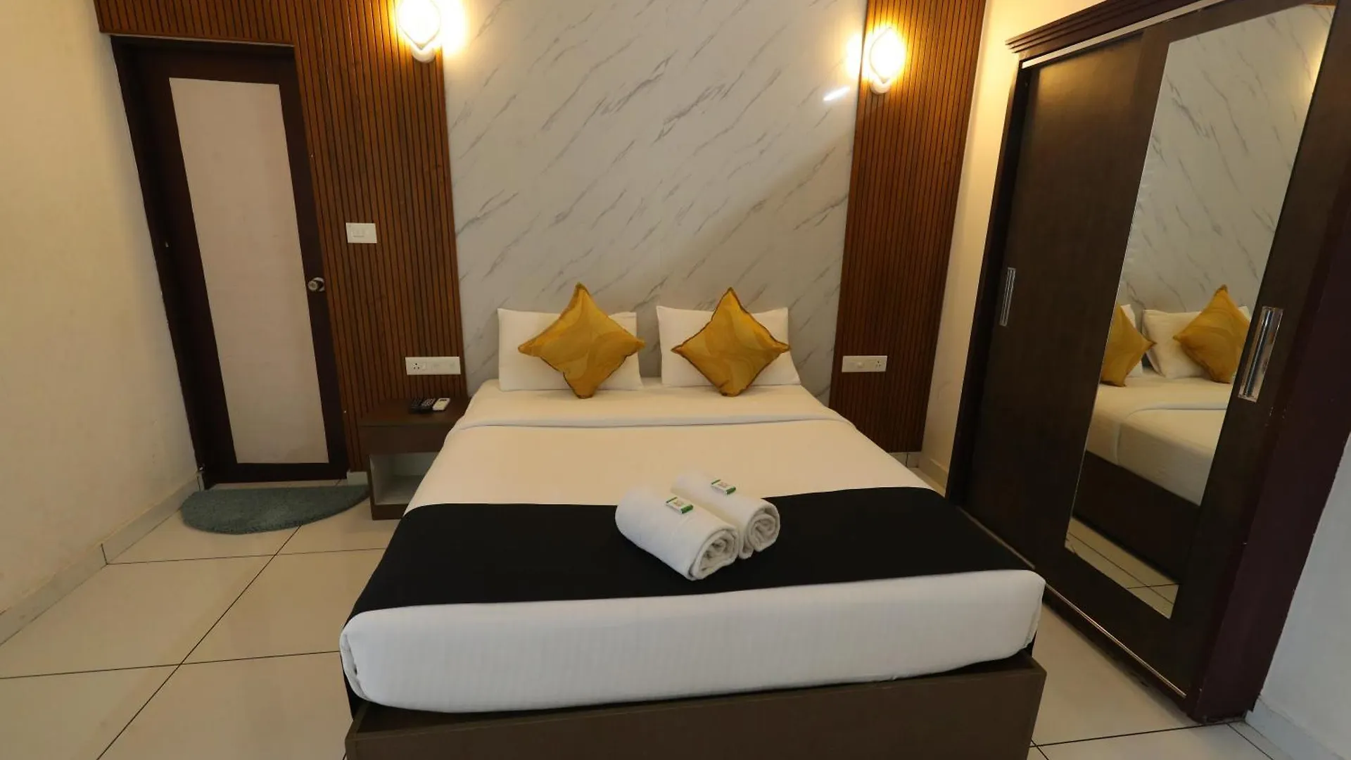 D-Green Hotels Kochi