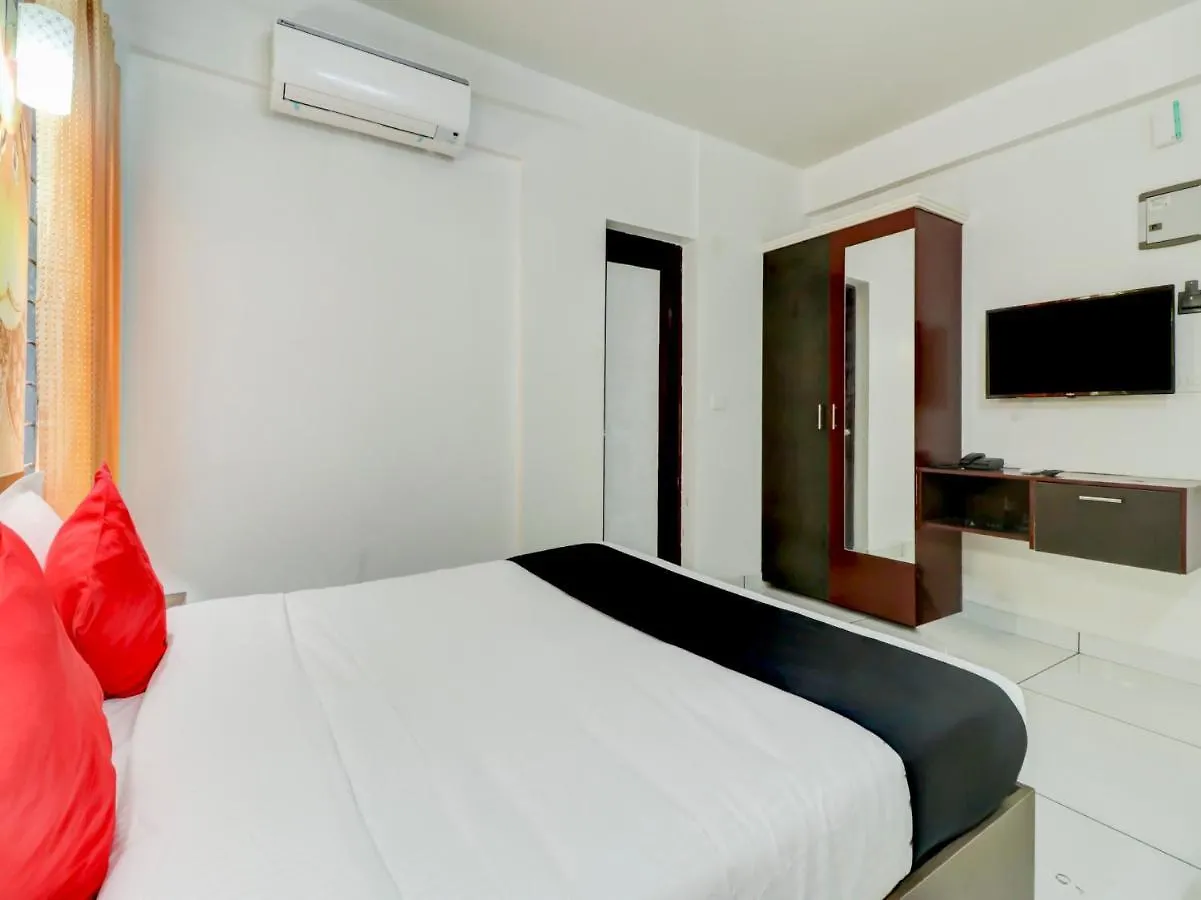 D-Green Hotels Kochi
