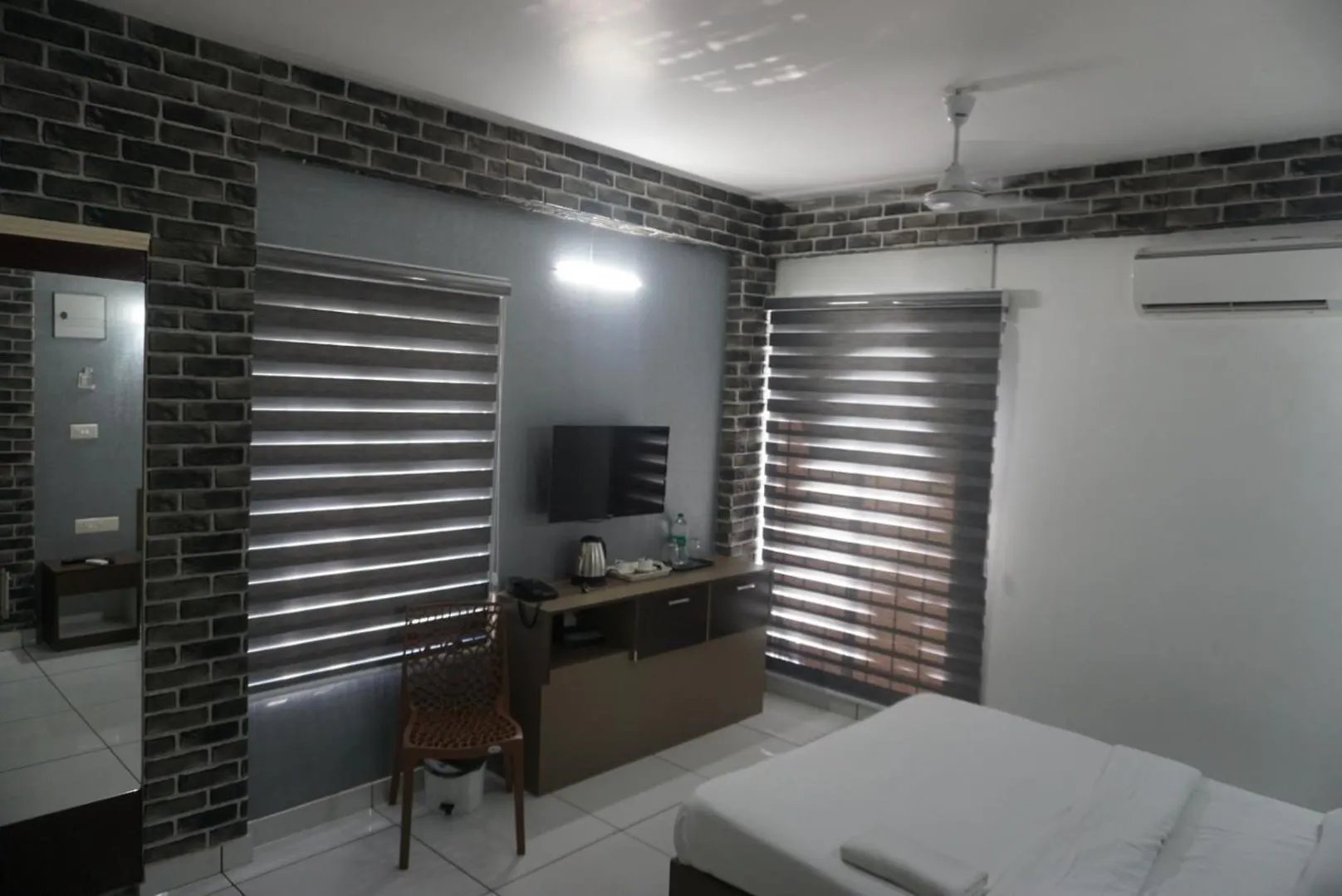 D-Green Hotels Kochi